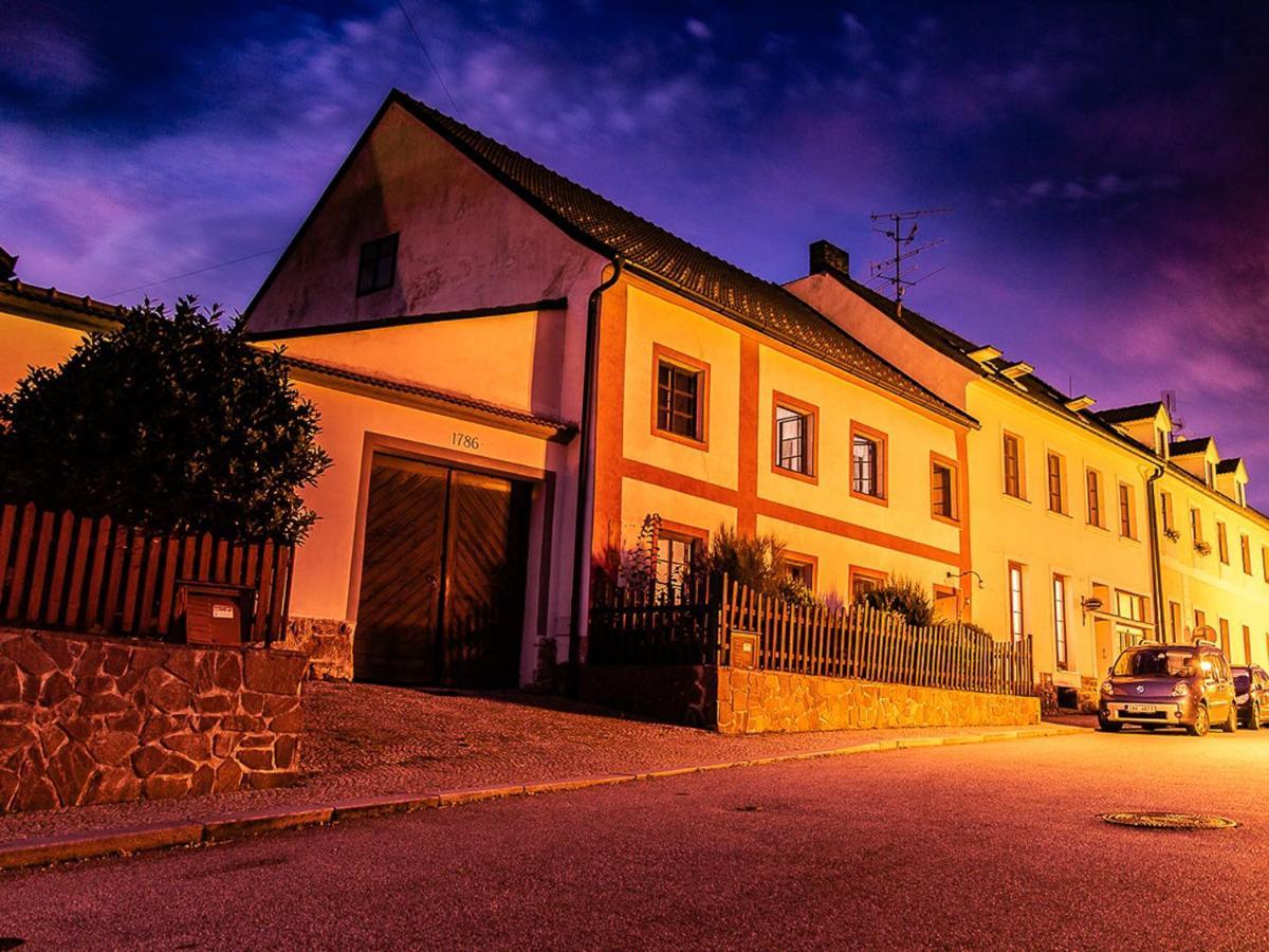 Penzion 1670 Nove Hrady  Exterior photo
